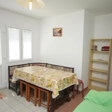 5125a Apartamento Murter